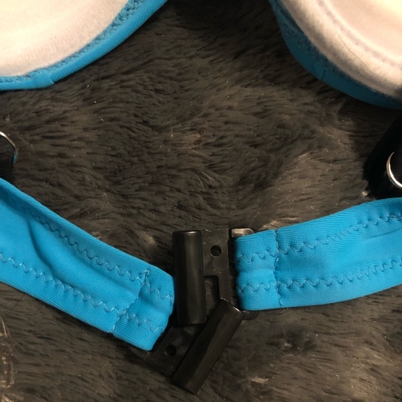 Color Block Bikini Set - Picture 5 of 8